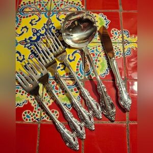 Oneida Community "Silver Artistry" 1965 Gravy Ladle Forks Butter Knife 6 Pcs NEW